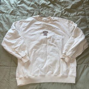 the super popular colorado springs sweatshirt by urban outfitters!!